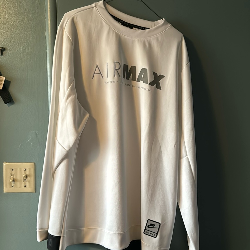 Excellent condition men’s Nike crewneck